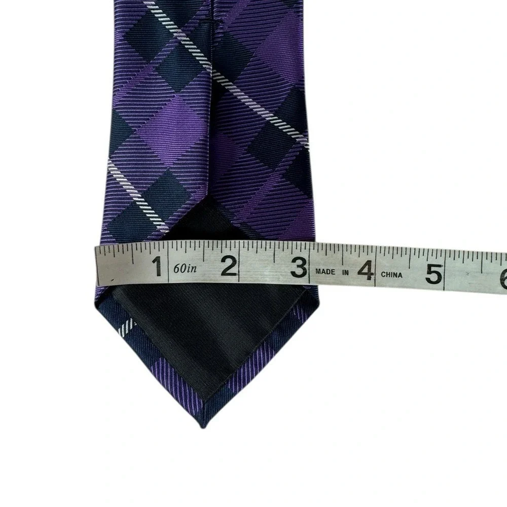 Jones NY Mens Plaid Neck Tie Quiet Luxury Old Money Career Purple